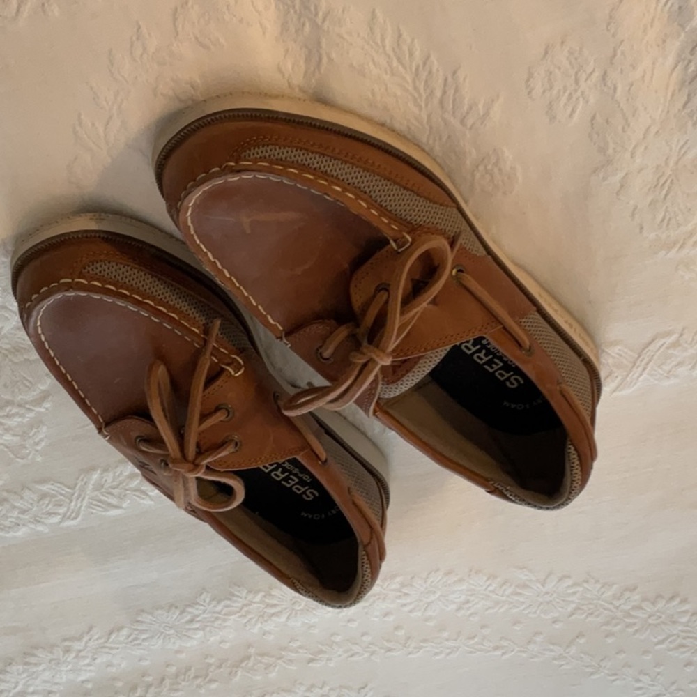 Sperry Tan Boat Shoes Leather Slip-On Moccasin - Picture 2 of 4